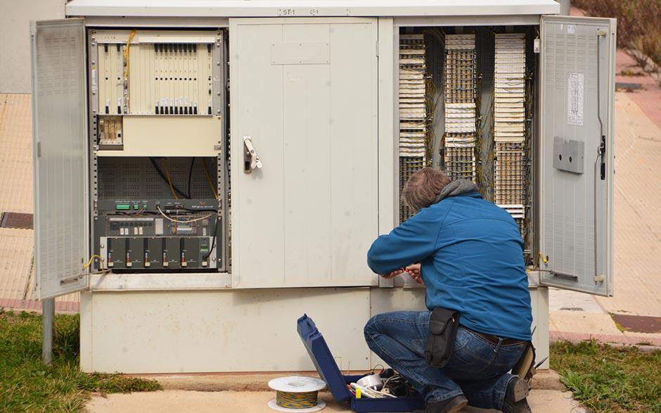 électricien de maintenance Saint-Pierre-lès-Nemours