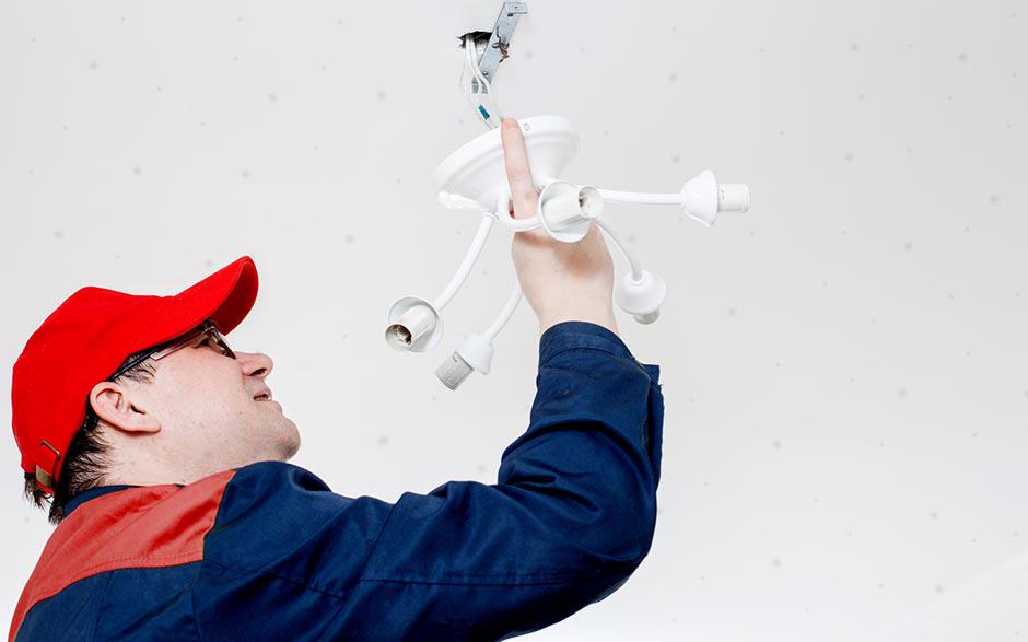 électricien de maintenance Saint-Pierre-lès-Nemours